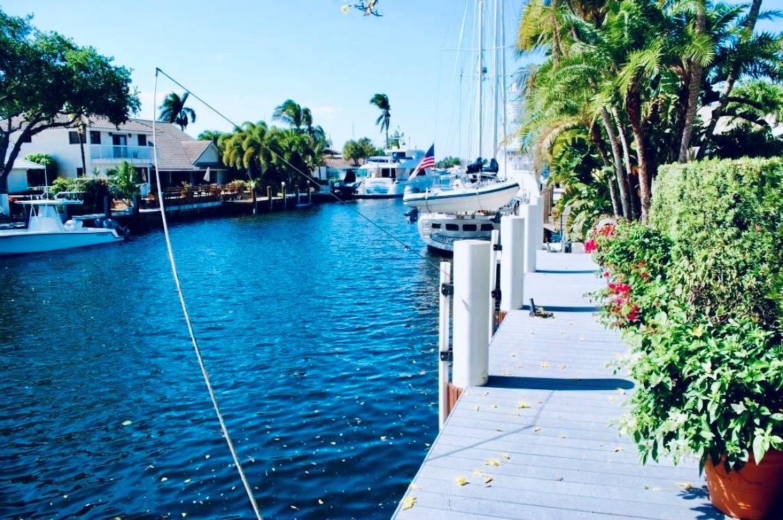 607 3rd Key Dr Fort Lauderdale, FL 33304