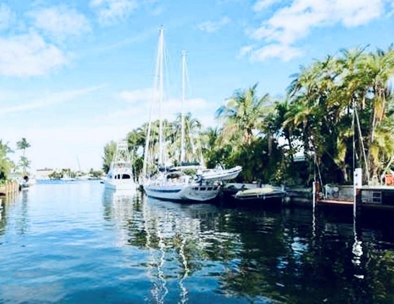 607 3rd Key Dr Fort Lauderdale, FL 33304
