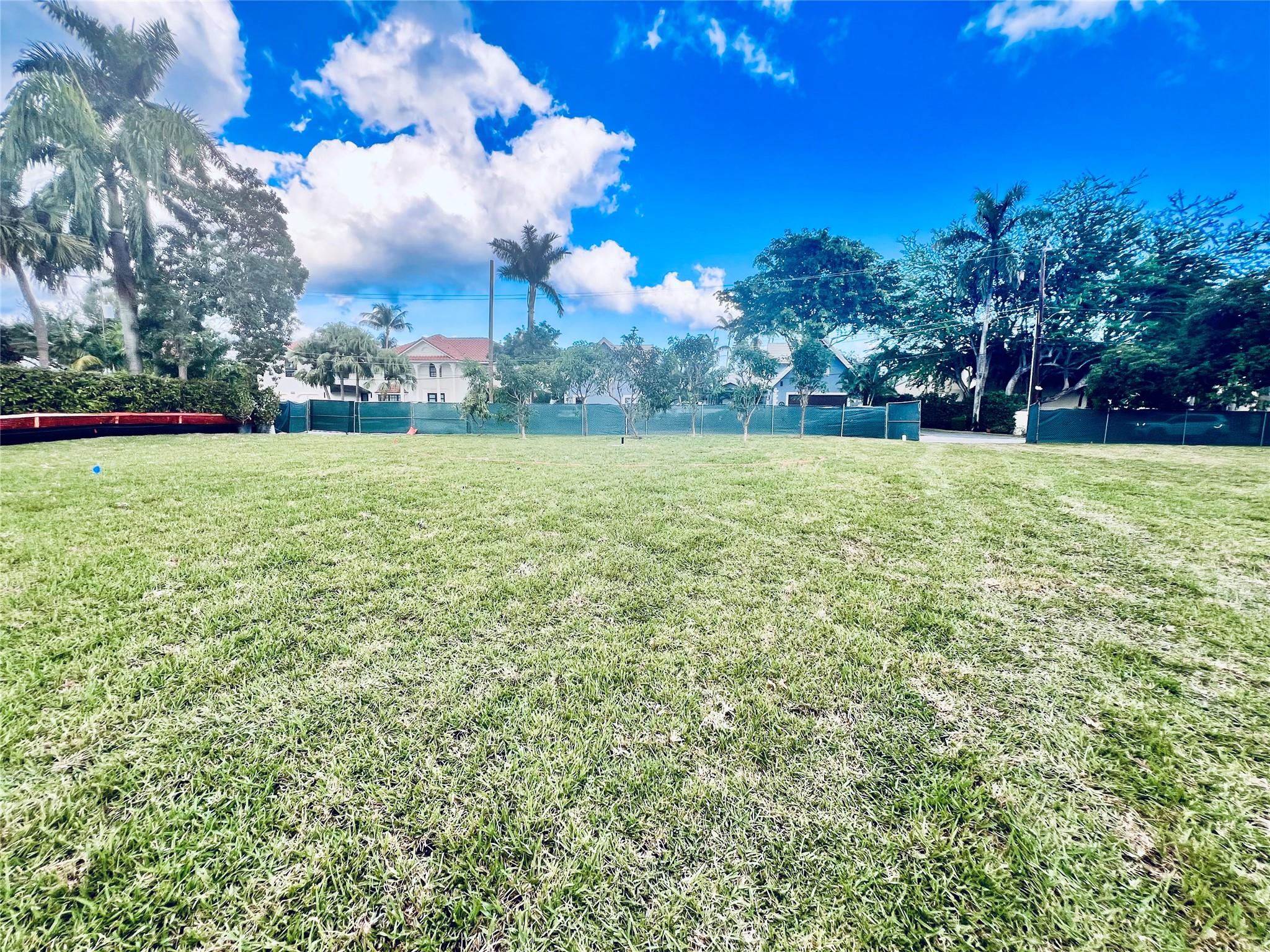 607 3rd Key Dr Fort Lauderdale, FL 33304