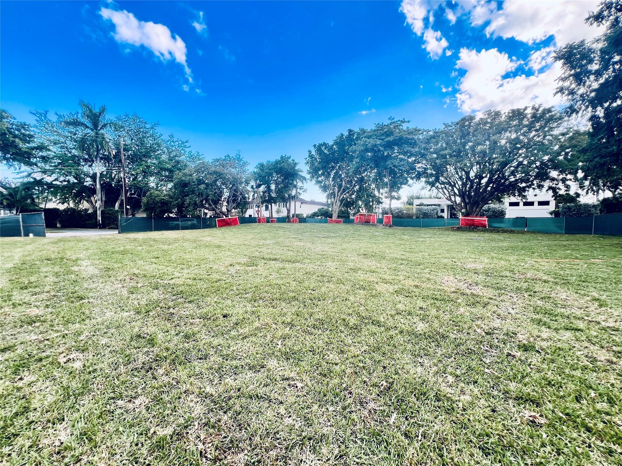 607 3rd Key Dr Fort Lauderdale, FL 33304