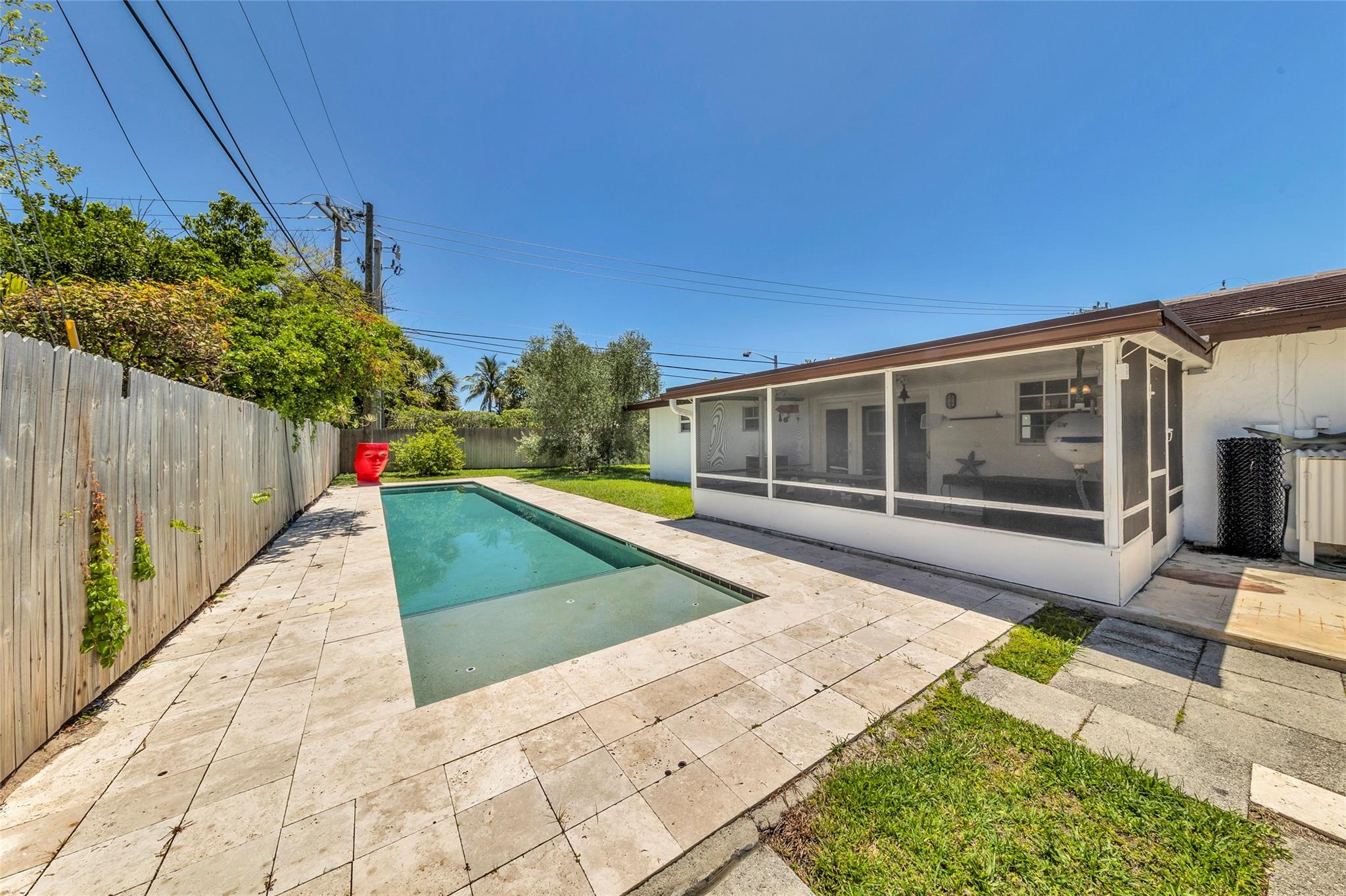 3213 Dover Rd Pompano Beach, FL 33062