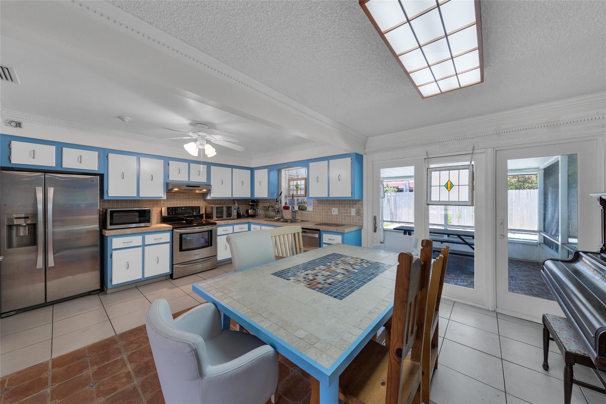 3213 Dover Rd Pompano Beach, FL 33062