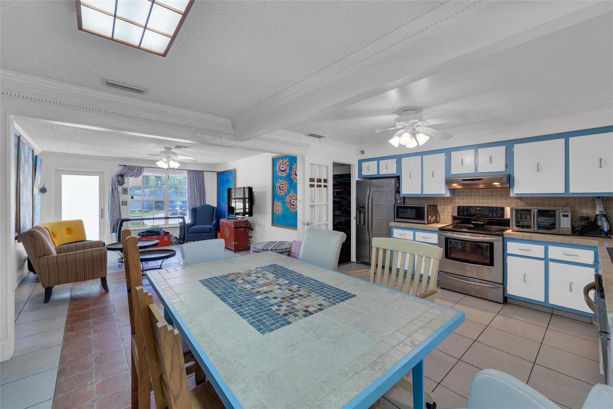 3213 Dover Rd Pompano Beach, FL 33062