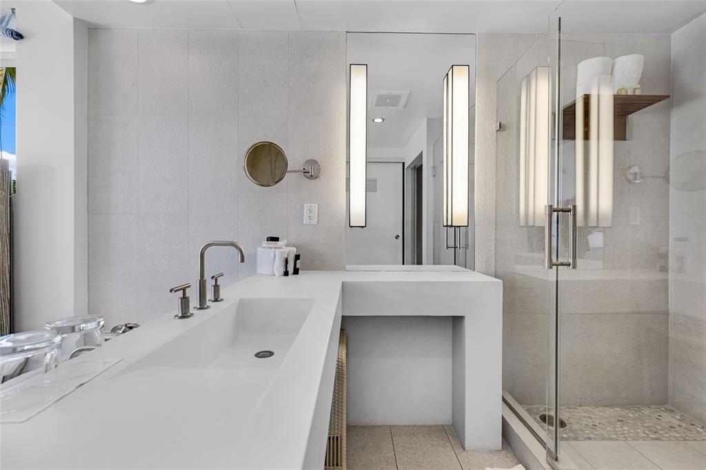 3101 Bayshore Dr #501 Fort Lauderdale, FL 33304