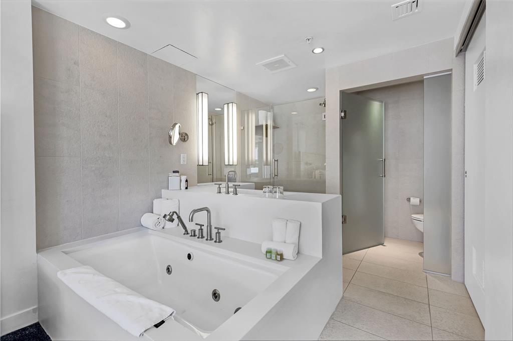 3101 Bayshore Dr #501 Fort Lauderdale, FL 33304