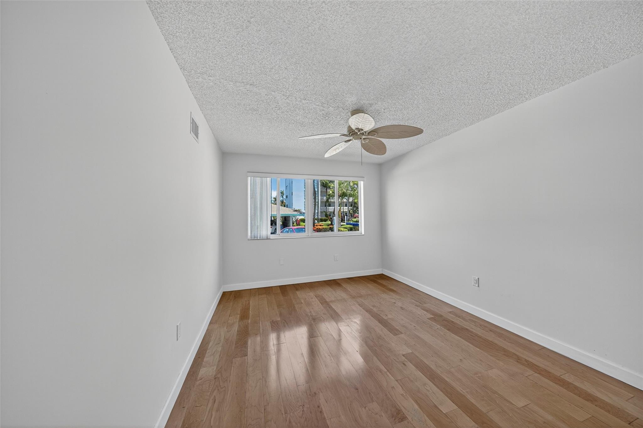 180 Isle Of Venice Dr #99,Fort Lauderdale, FL 33301