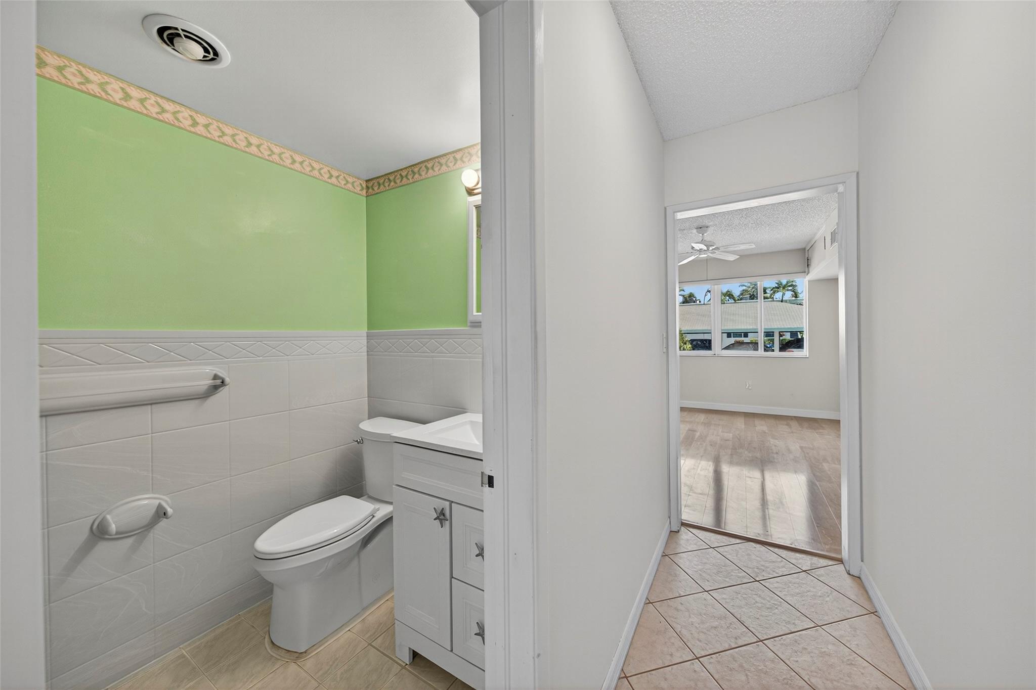 180 Isle Of Venice Dr #99,Fort Lauderdale, FL 33301