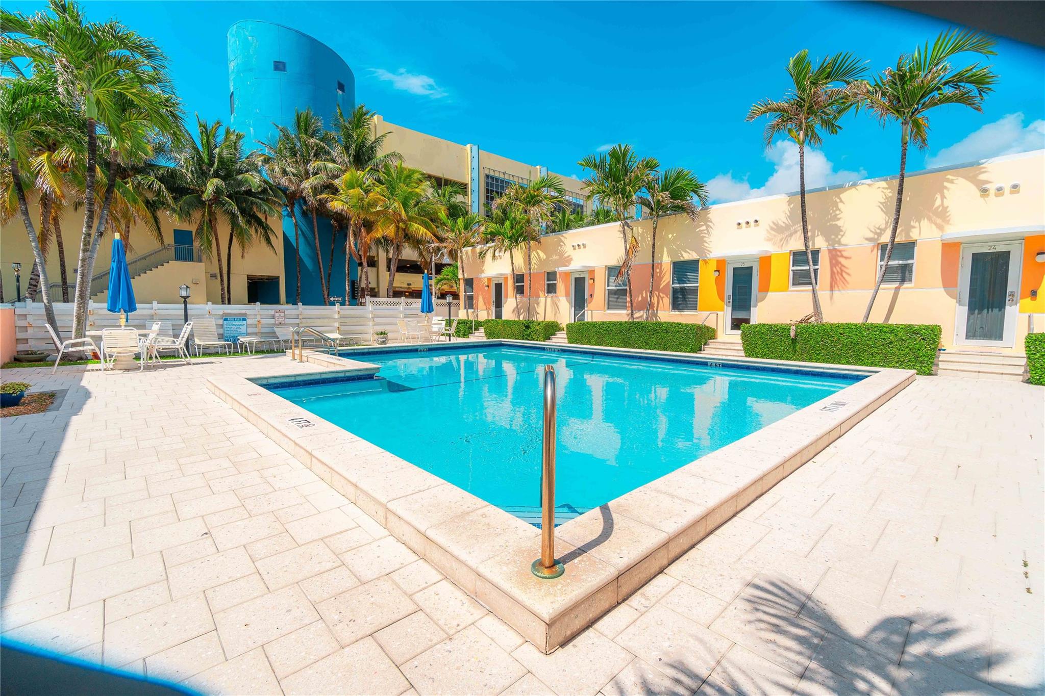 311 Connecticut St #4,Hollywood, FL 33019
