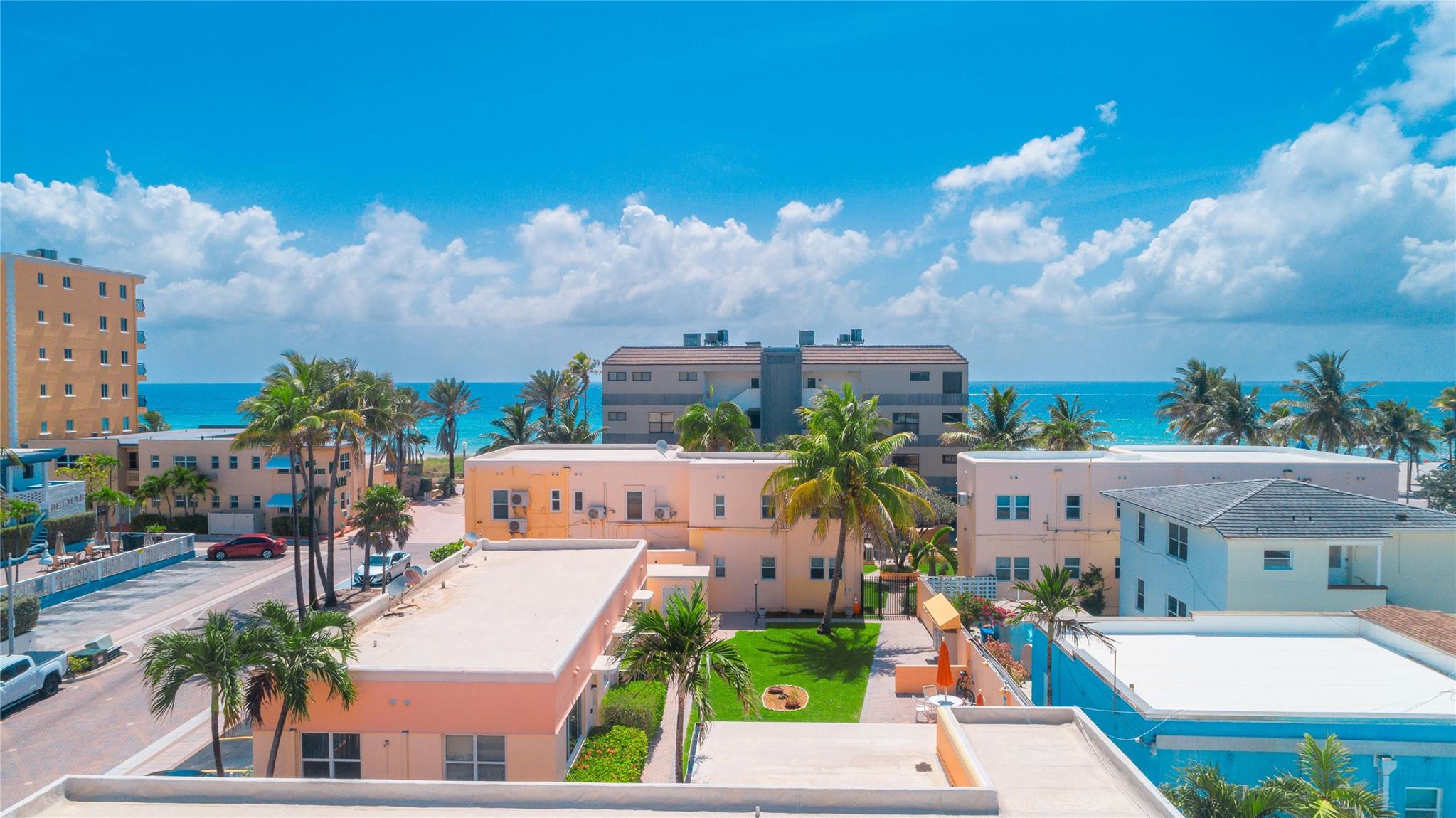 311 Connecticut St #4,Hollywood, FL 33019