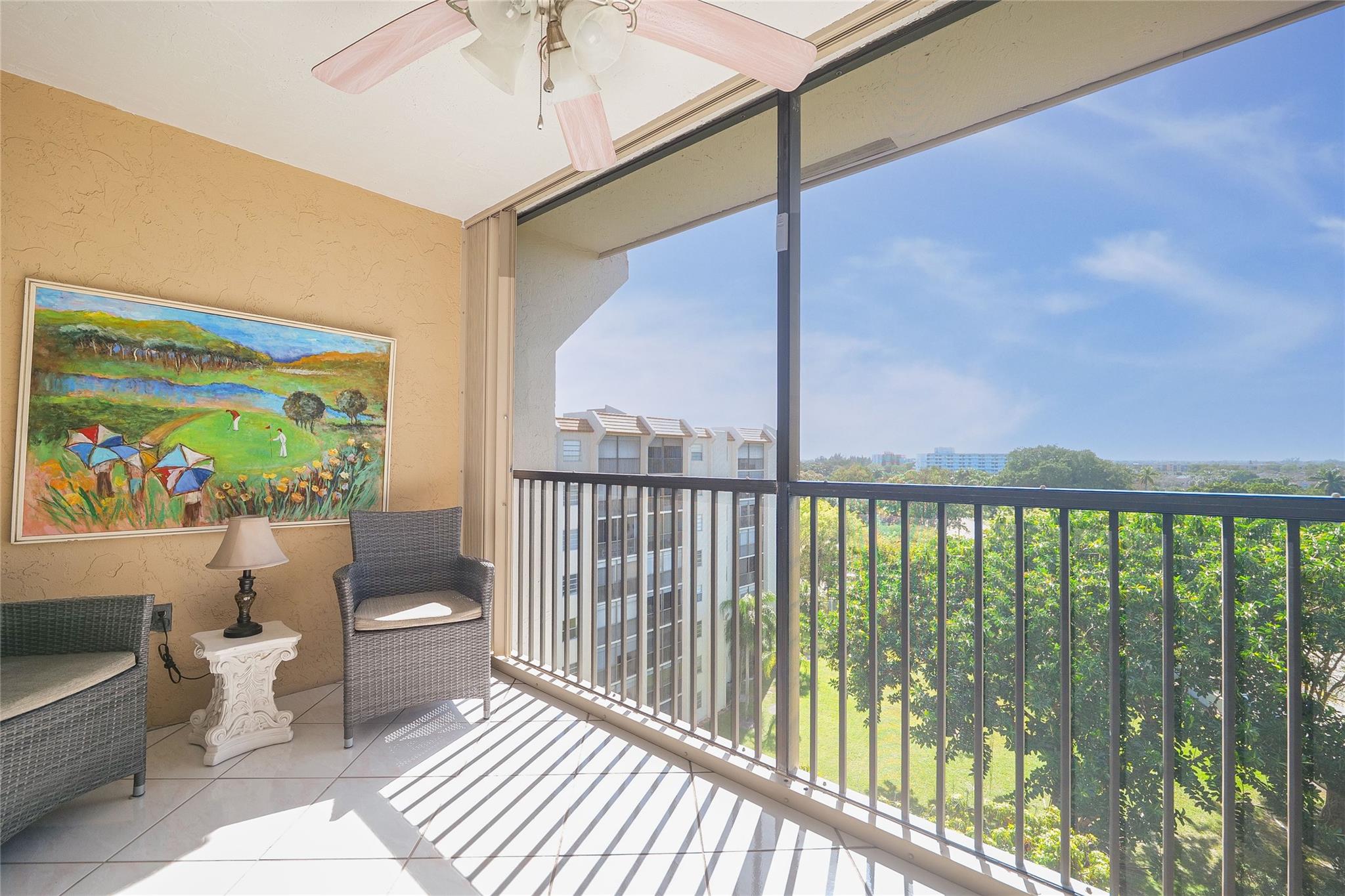 3910 Inverrary Blvd #807-B