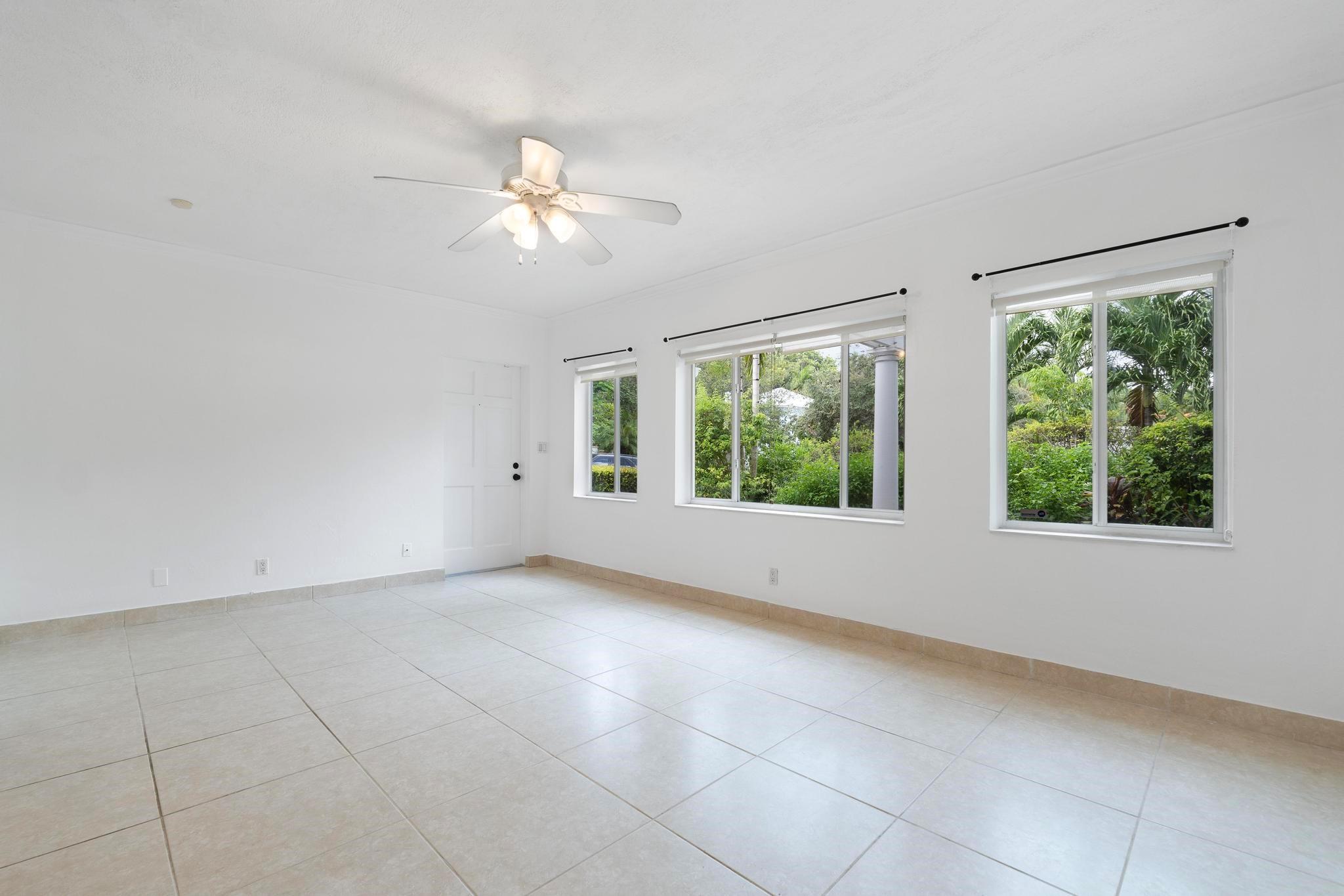 440 NE 17th Way
