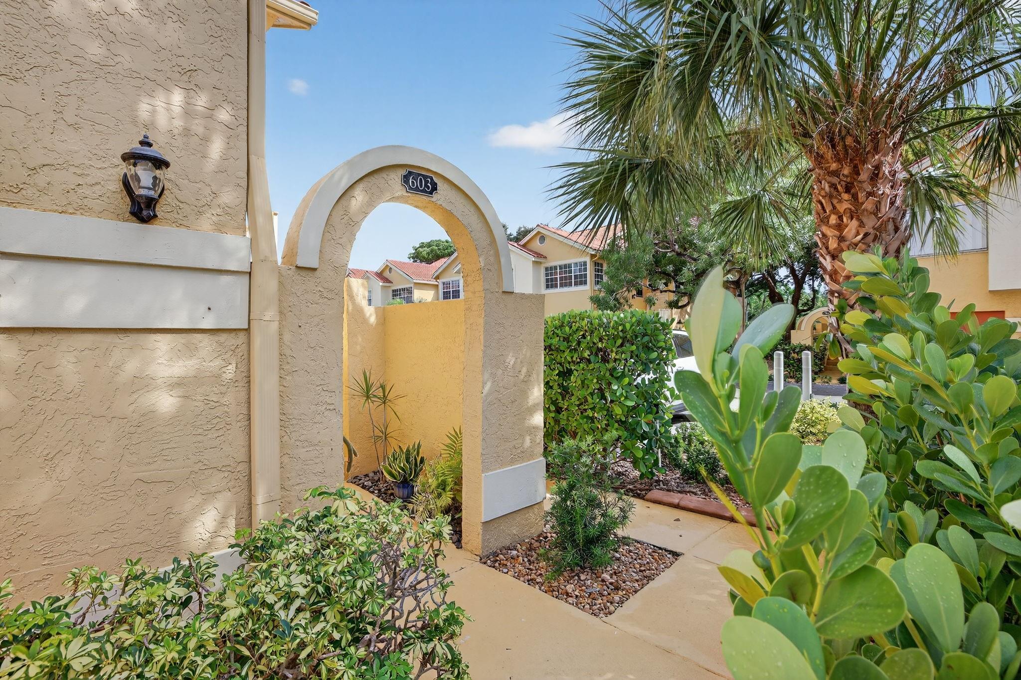 2121 S Ocean Blvd #603 Pompano Beach, FL 33062