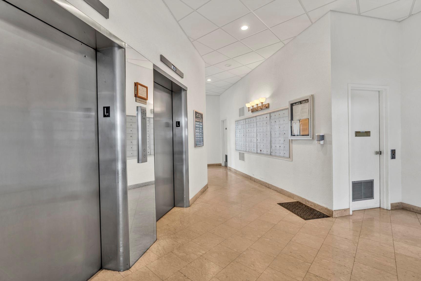 11930 N Bayshore Dr #404 North Miami, FL 33181