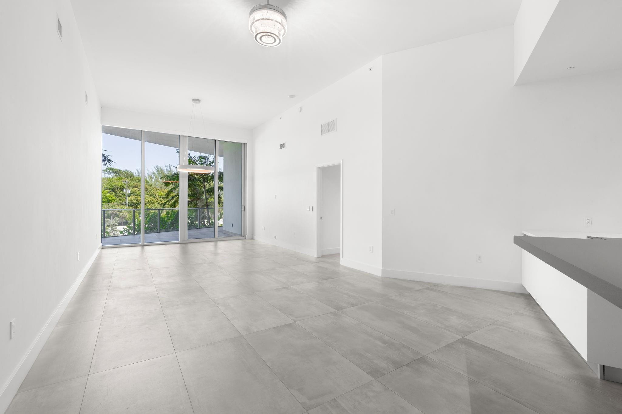 701 N Fort Lauderdale Bch #214 Fort Lauderdale, FL 33304