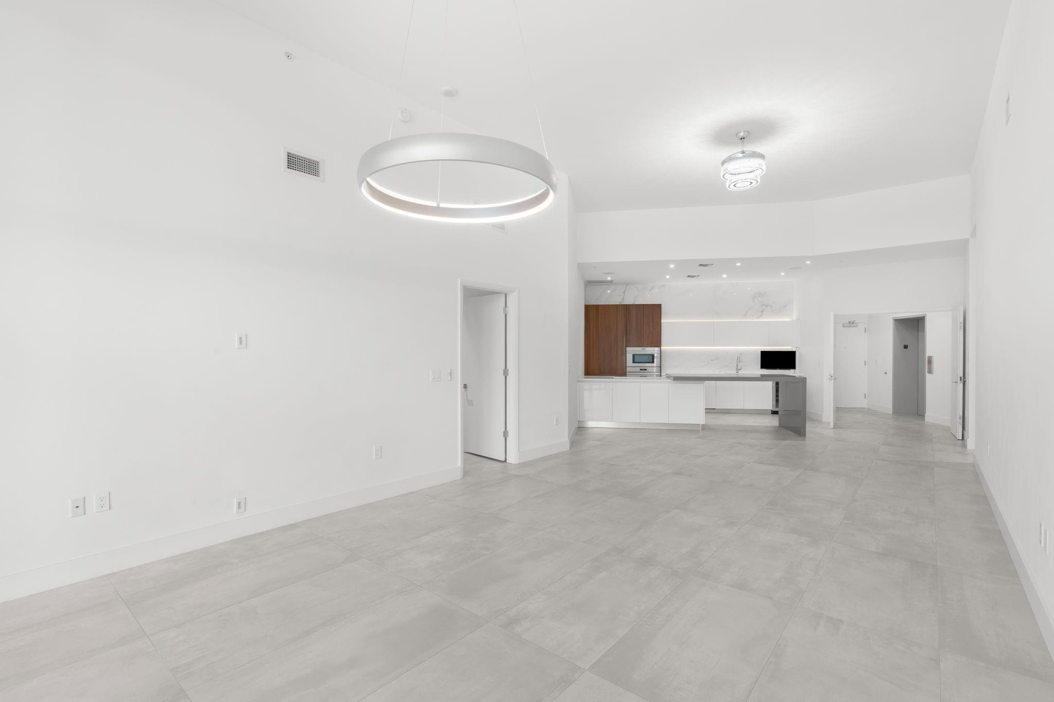 701 N Fort Lauderdale Bch #214 Fort Lauderdale, FL 33304