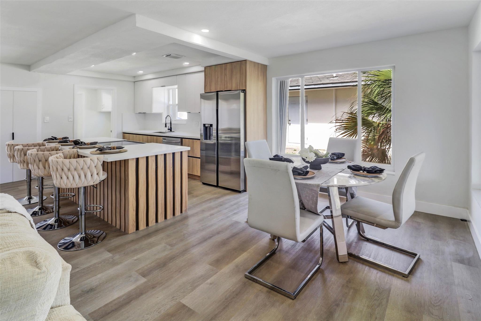 104 SE 10th Ave Pompano Beach, FL 33060