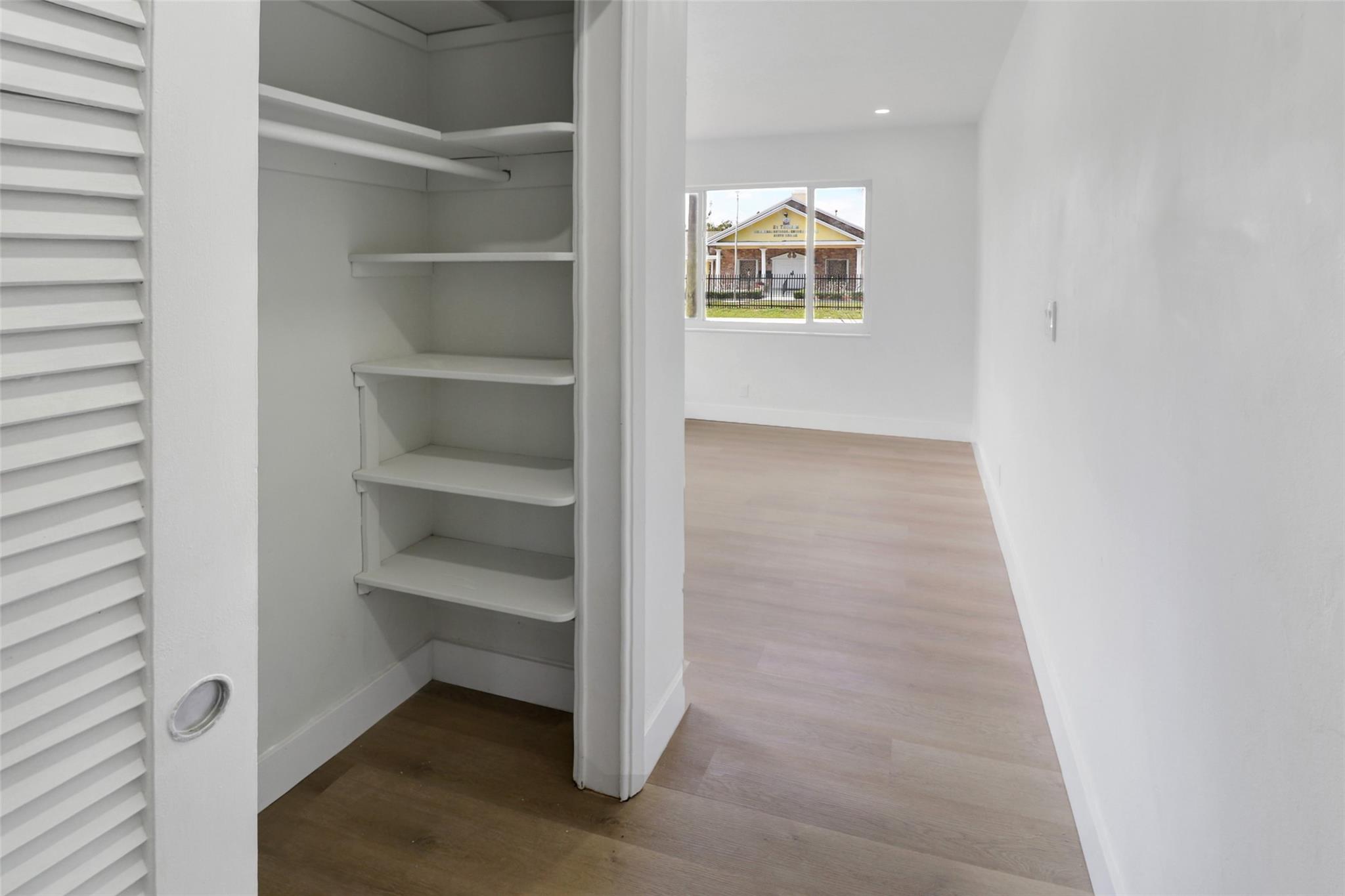 104 SE 10th Ave Pompano Beach, FL 33060