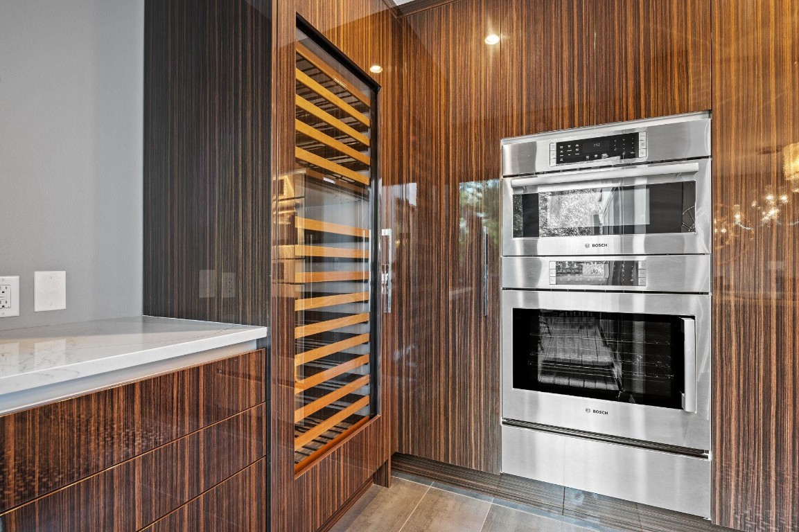 8 Port Side #8A Fort Lauderdale, FL 33316