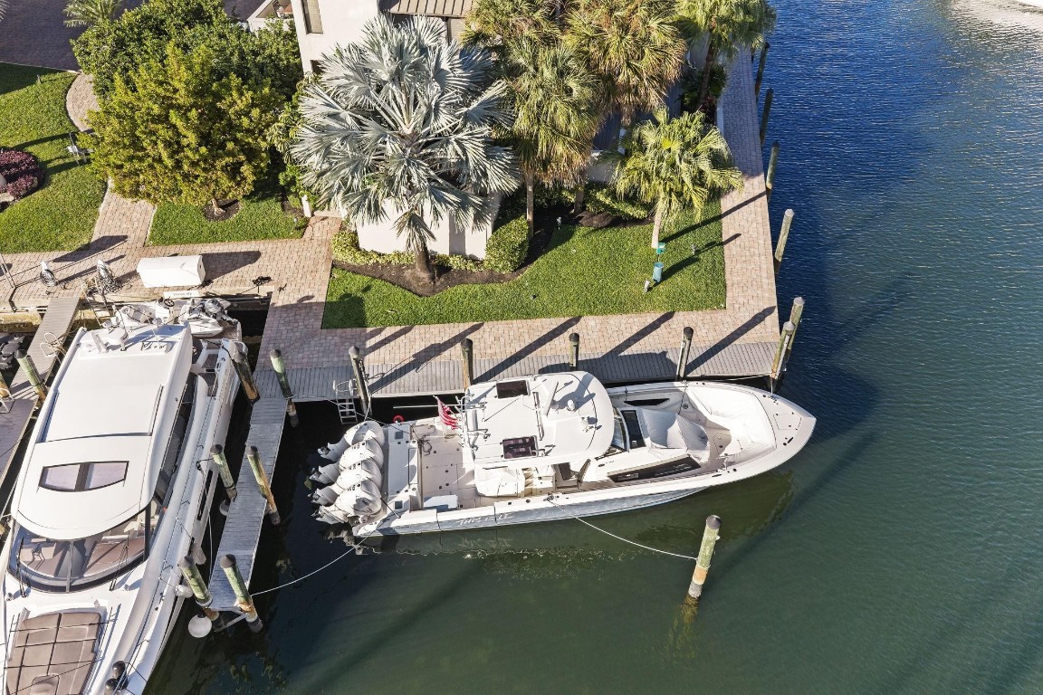 8 Port Side #8A Fort Lauderdale, FL 33316