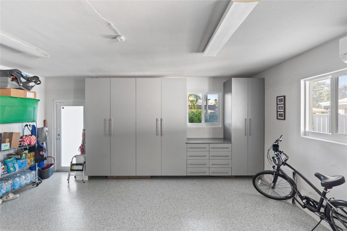 2615 NE 26th Fort Lauderdale, FL 33305