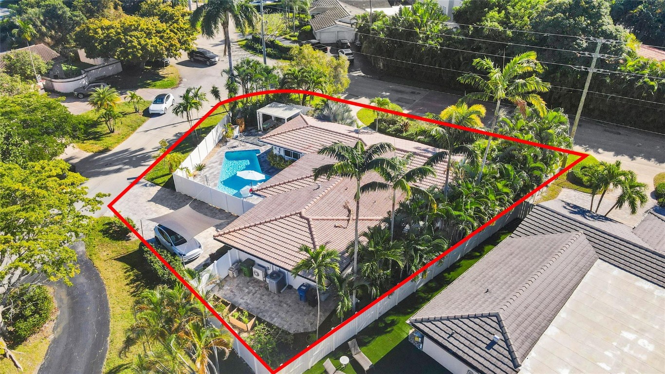 2615 NE 26th Fort Lauderdale, FL 33305