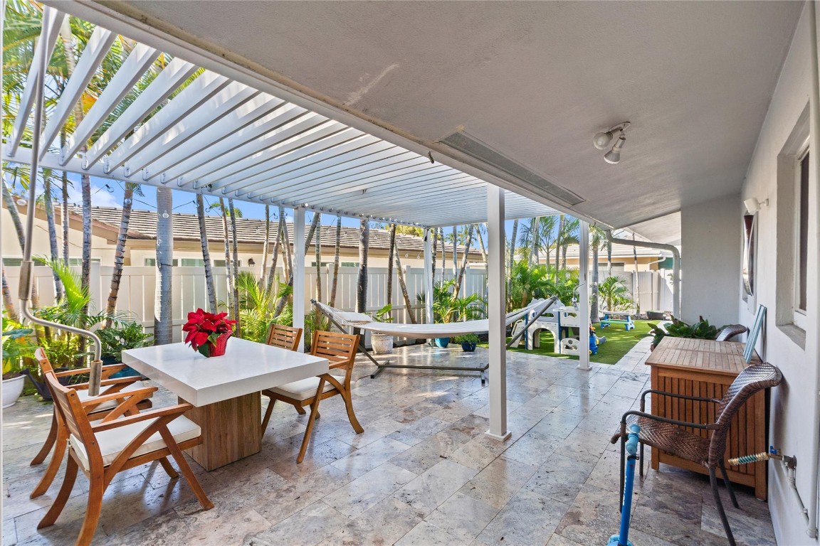 2615 NE 26th Fort Lauderdale, FL 33305