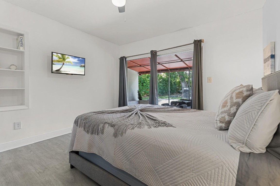 6375 SW 29th Miami, FL 33155