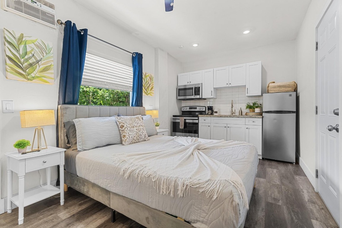 6375 SW 29th Miami, FL 33155