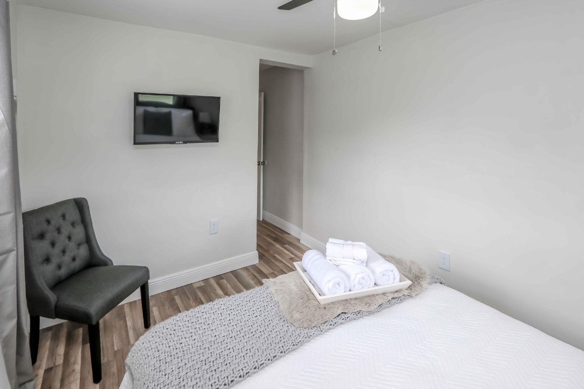 6375 SW 29th Miami, FL 33155