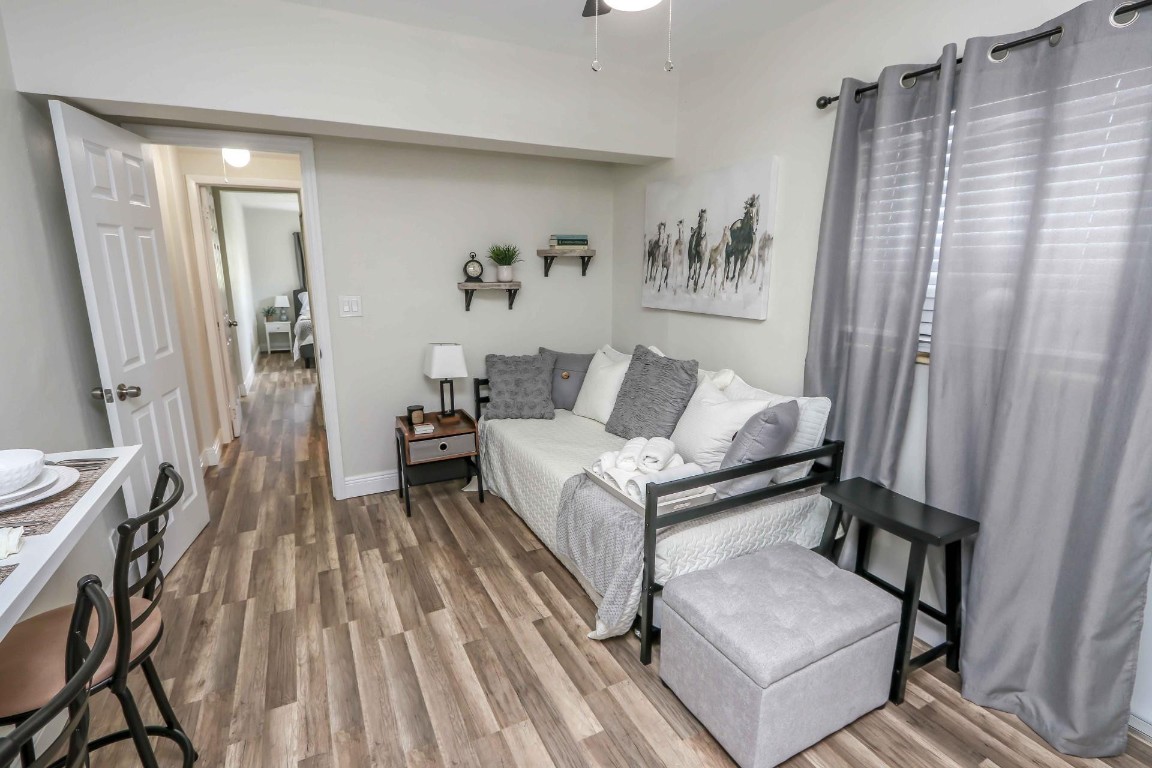 6375 SW 29th Miami, FL 33155