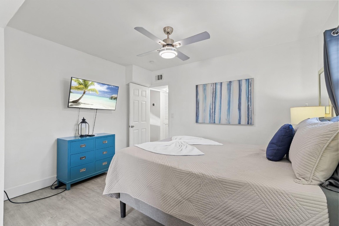 6375 SW 29th Miami, FL 33155