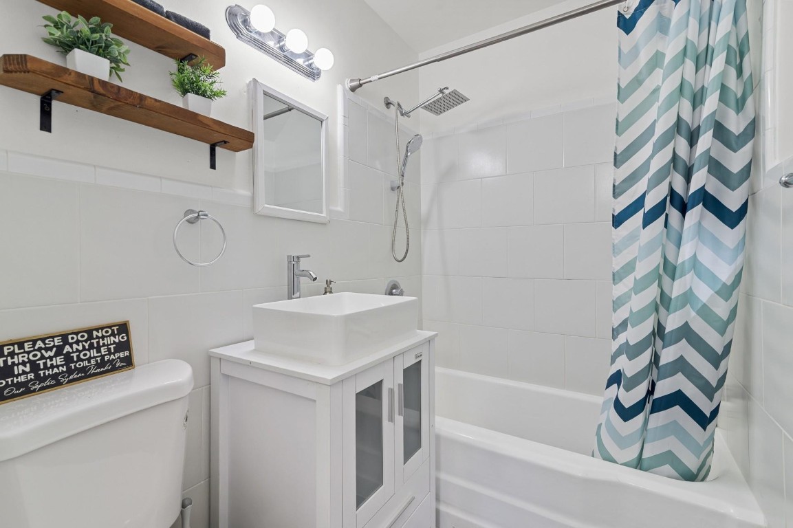 6375 SW 29th Miami, FL 33155