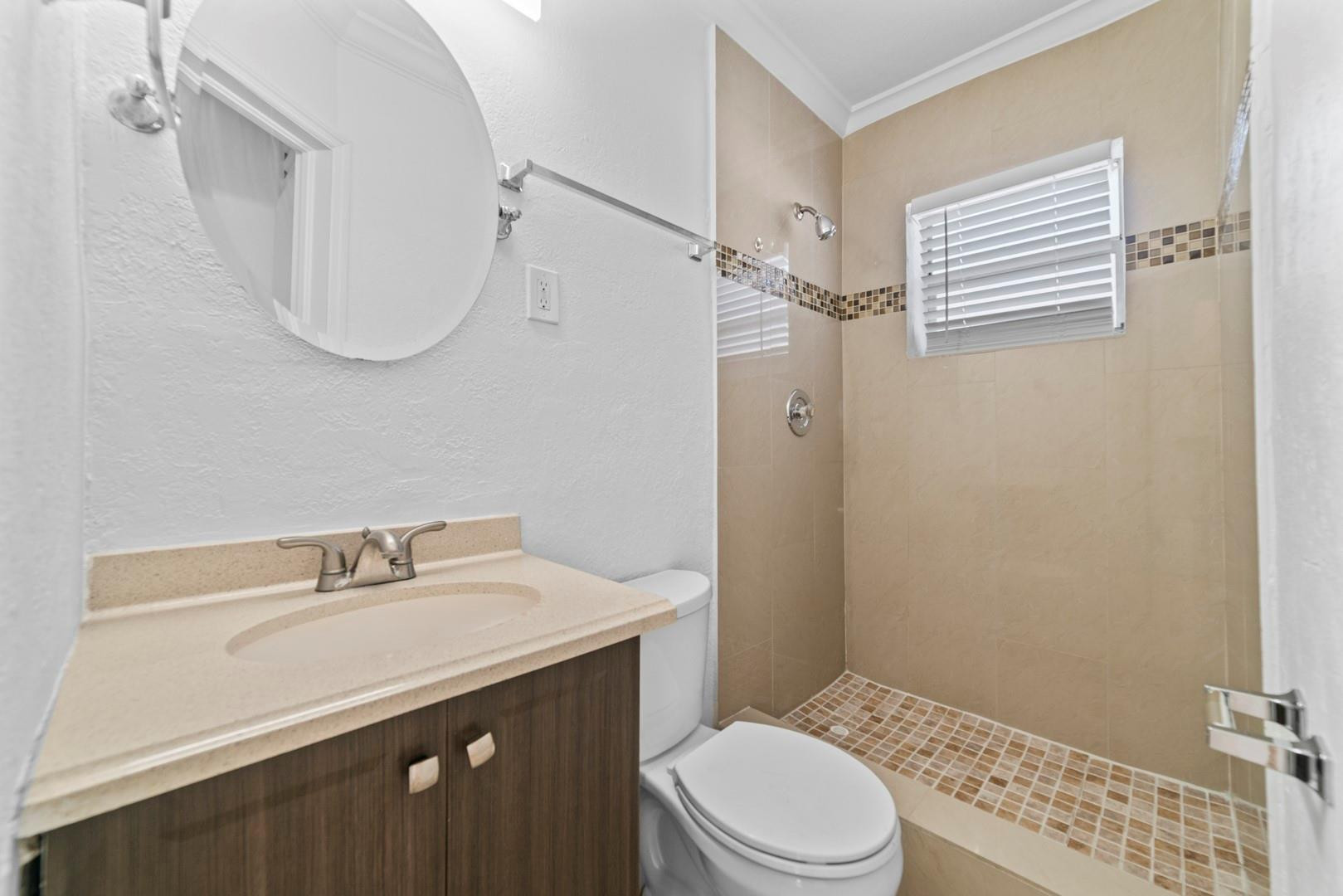 814 NE 14th #2 Fort Lauderdale, FL 33304