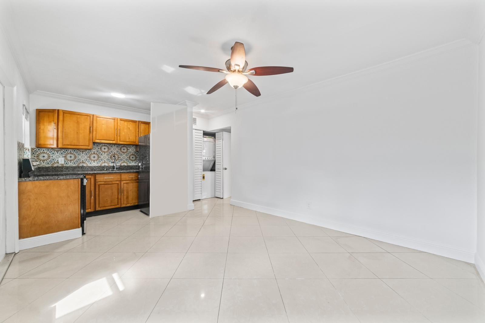 814 NE 14th #2 Fort Lauderdale, FL 33304