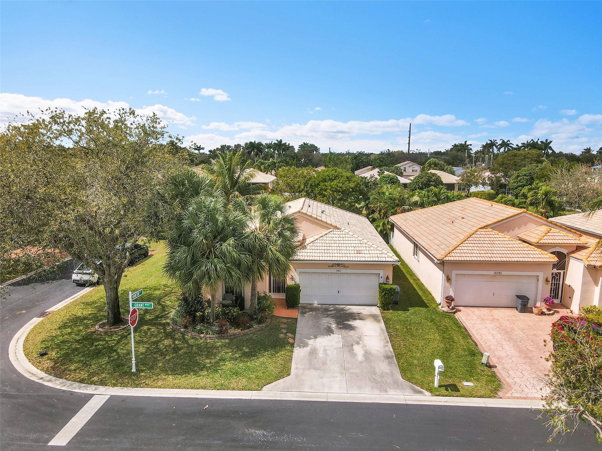 10801 Grant Boynton Beach, FL 33437