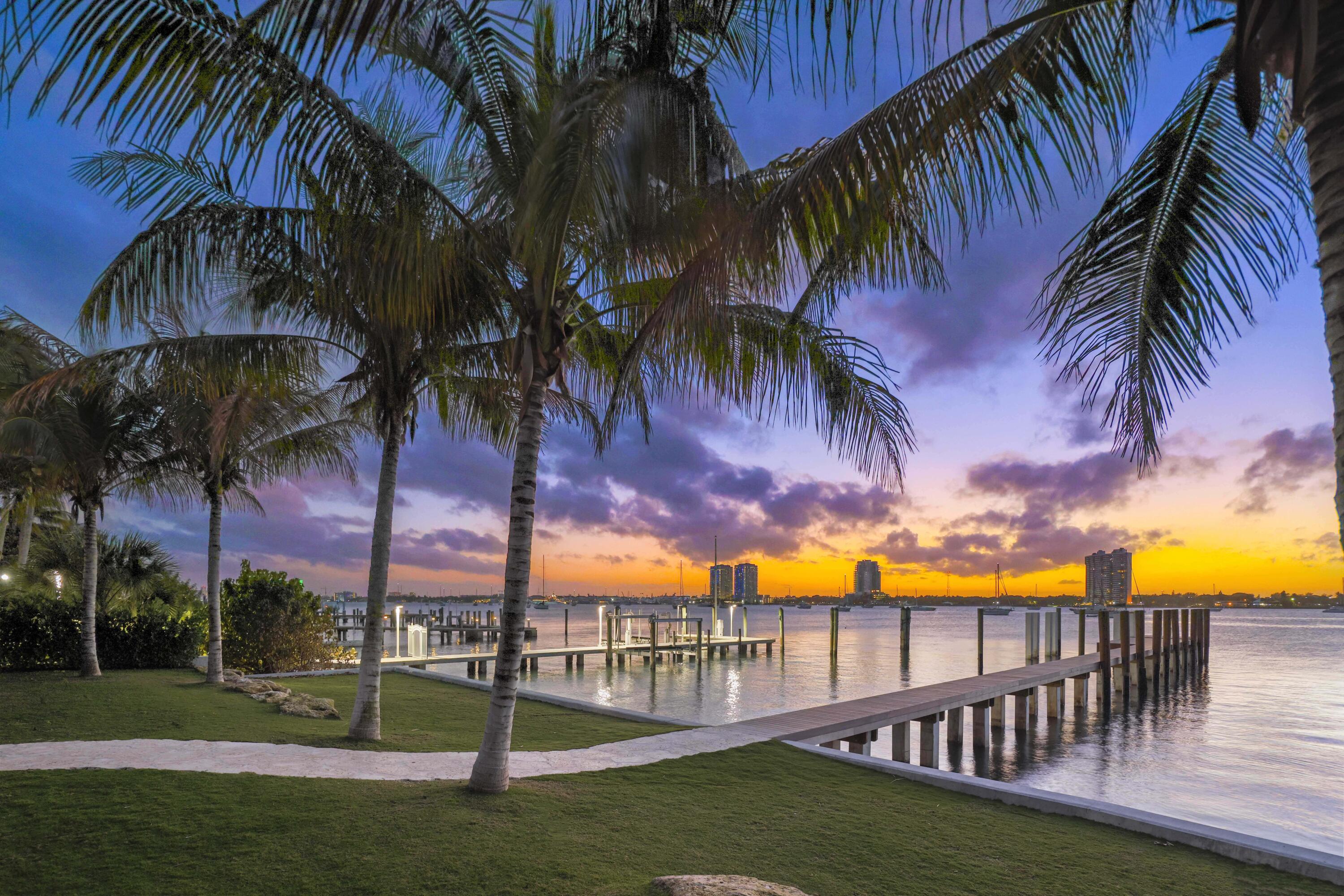 1265 N Lake Palm Beach, FL 33480