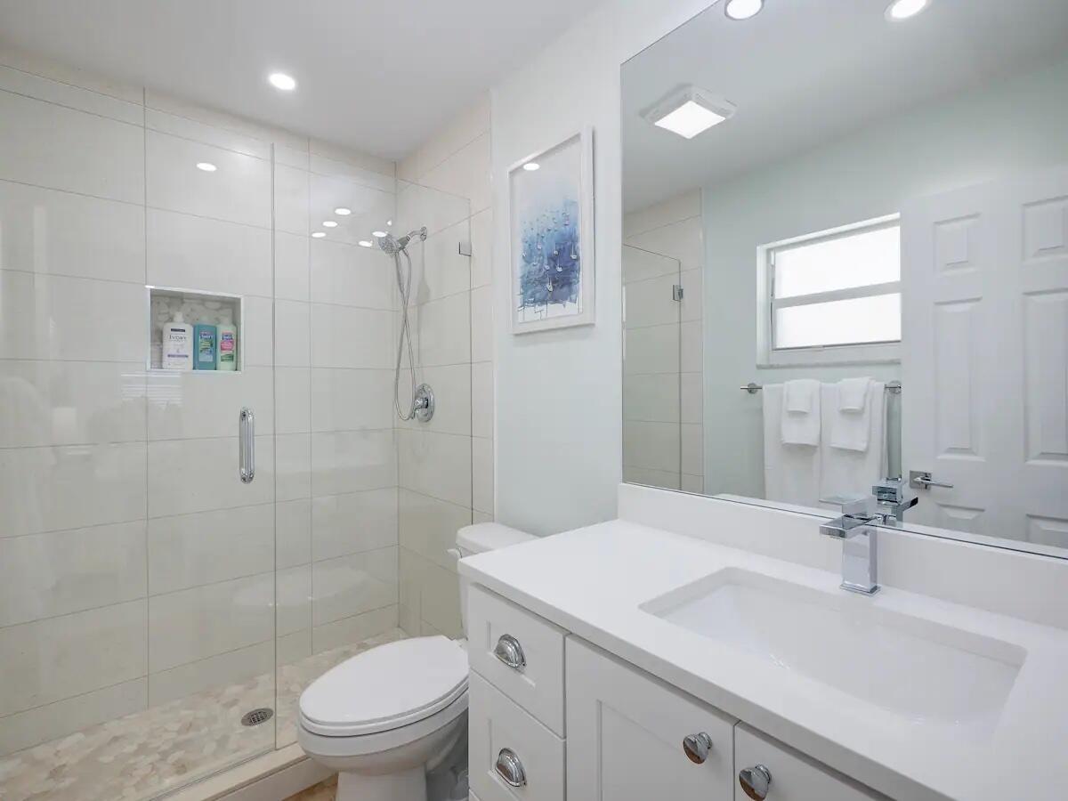 101 Sandal Ln #1,Palm Beach Shores, FL 33404