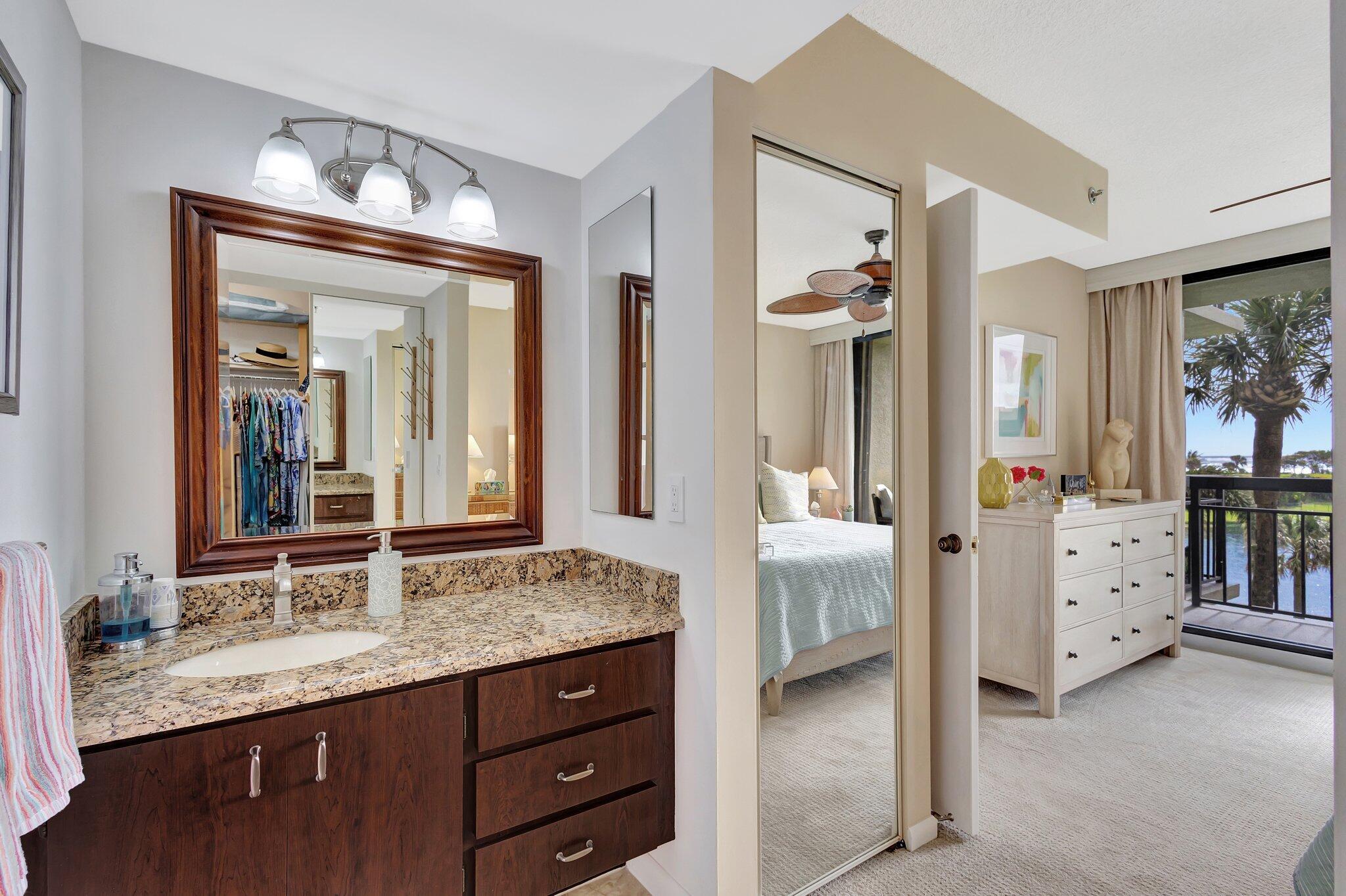 201 S Seas Dr #302 Jupiter, FL 33477