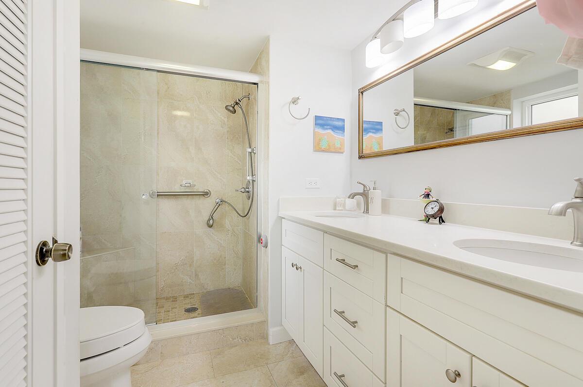 1 SE Turtle Crk Dr #A Jupiter, FL 33469