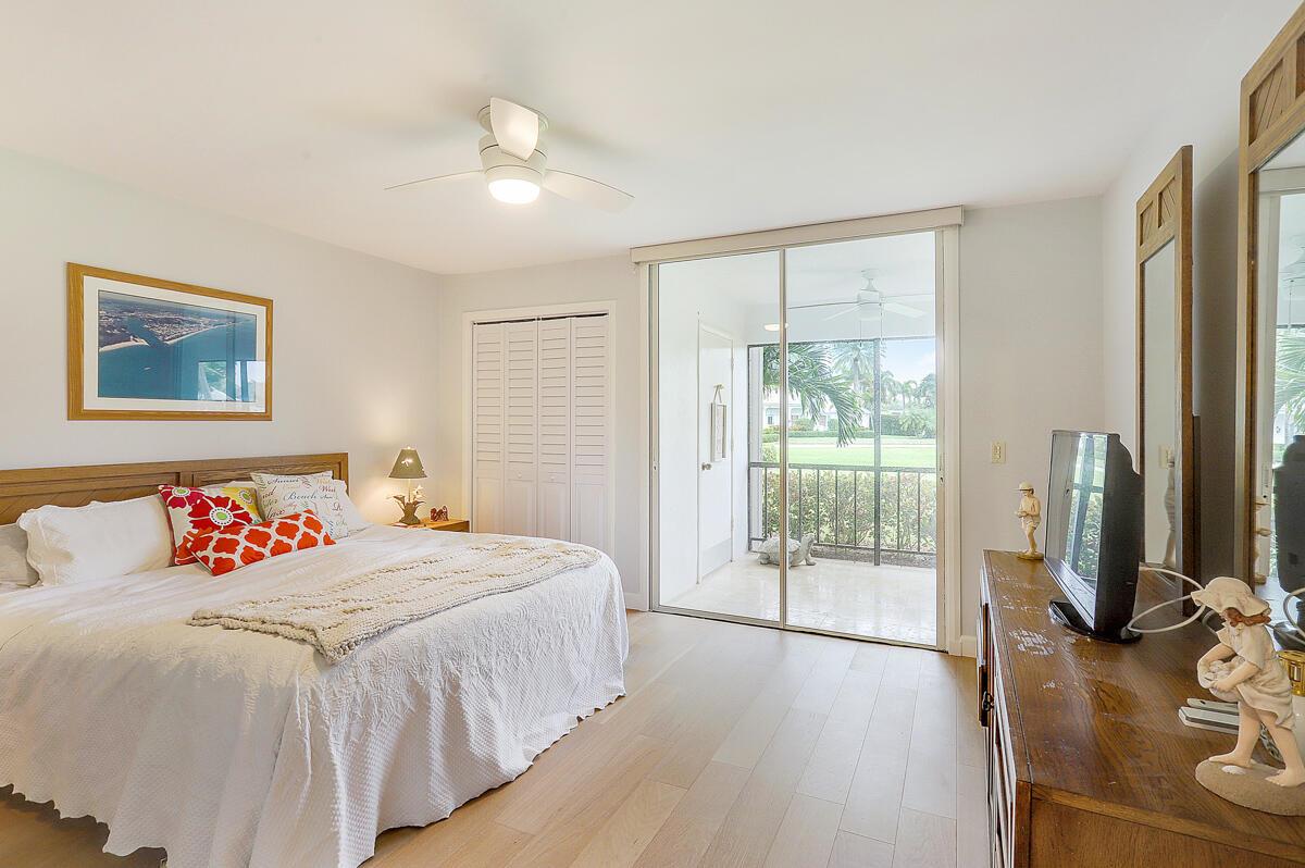 1 SE Turtle Crk Dr #A Jupiter, FL 33469