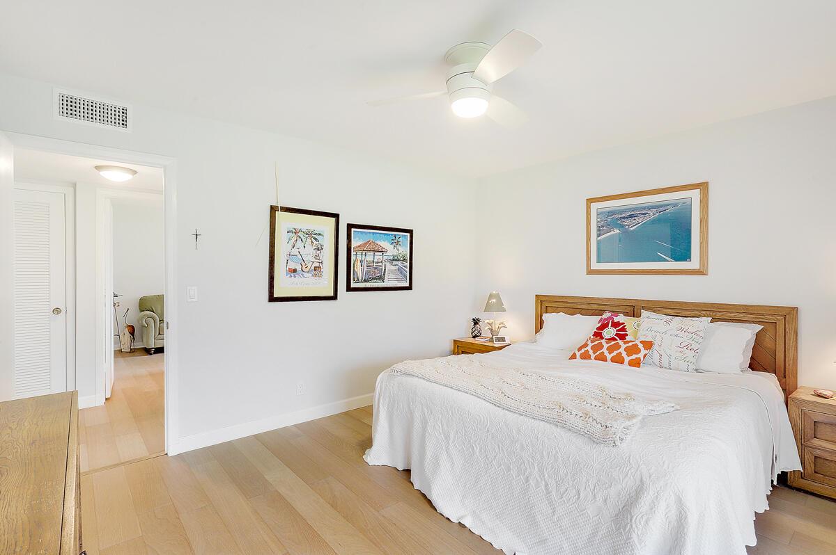 1 SE Turtle Crk Dr #A Jupiter, FL 33469