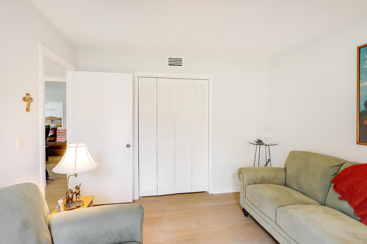 1 SE Turtle Crk Dr #A Jupiter, FL 33469