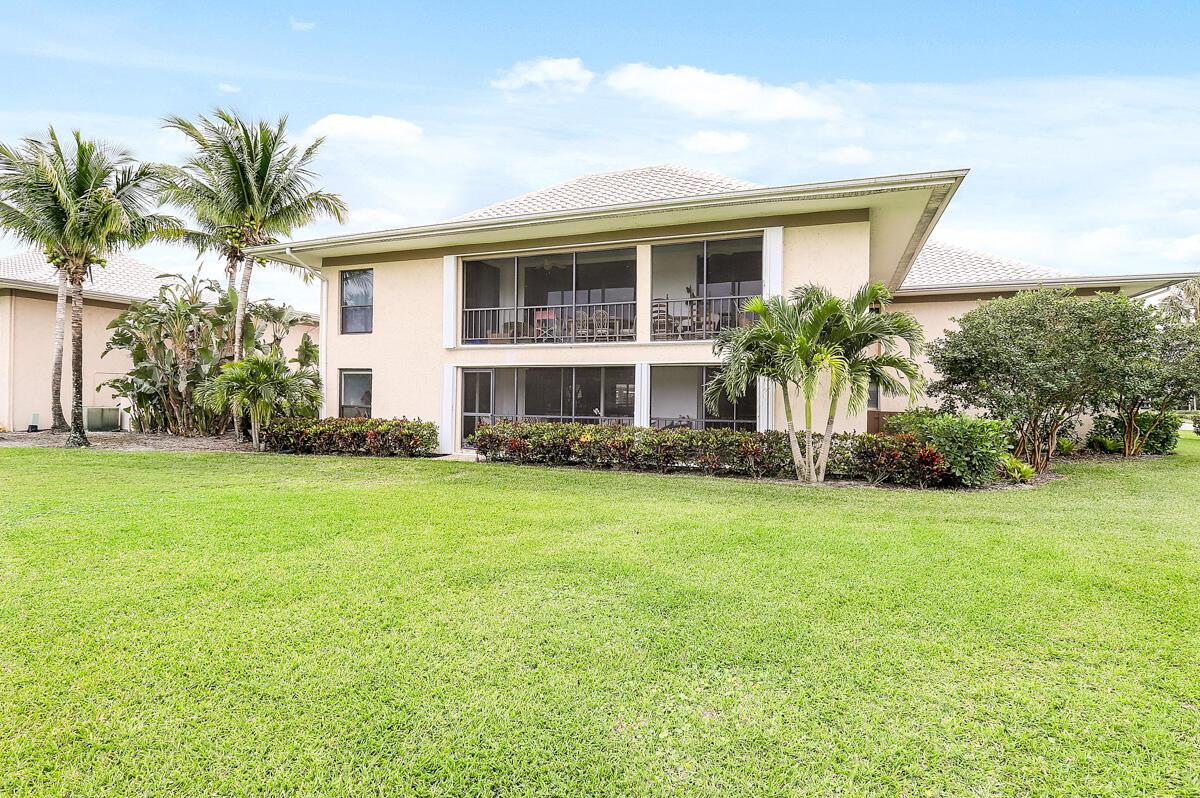 1 SE Turtle Crk Dr #A Jupiter, FL 33469