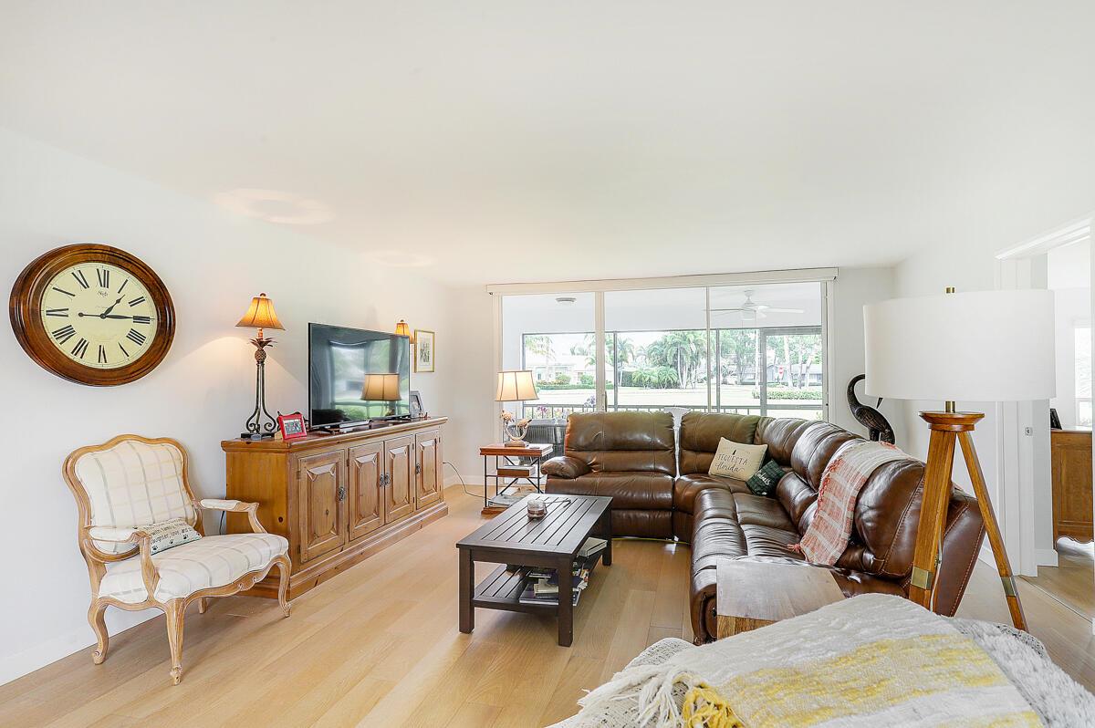 1 SE Turtle Crk Dr #A Jupiter, FL 33469