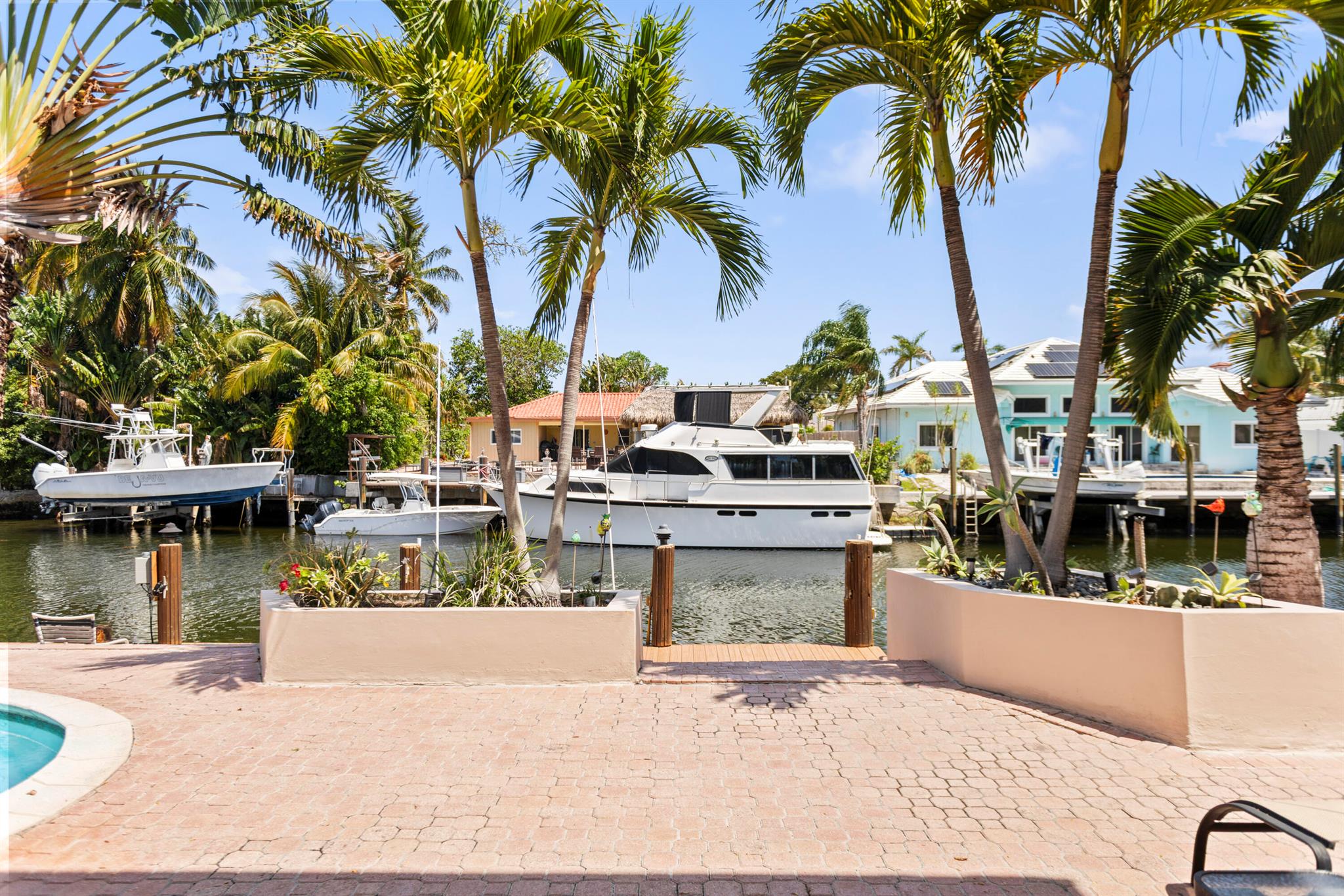 2865 NE 19th St,Pompano Beach, FL 33062