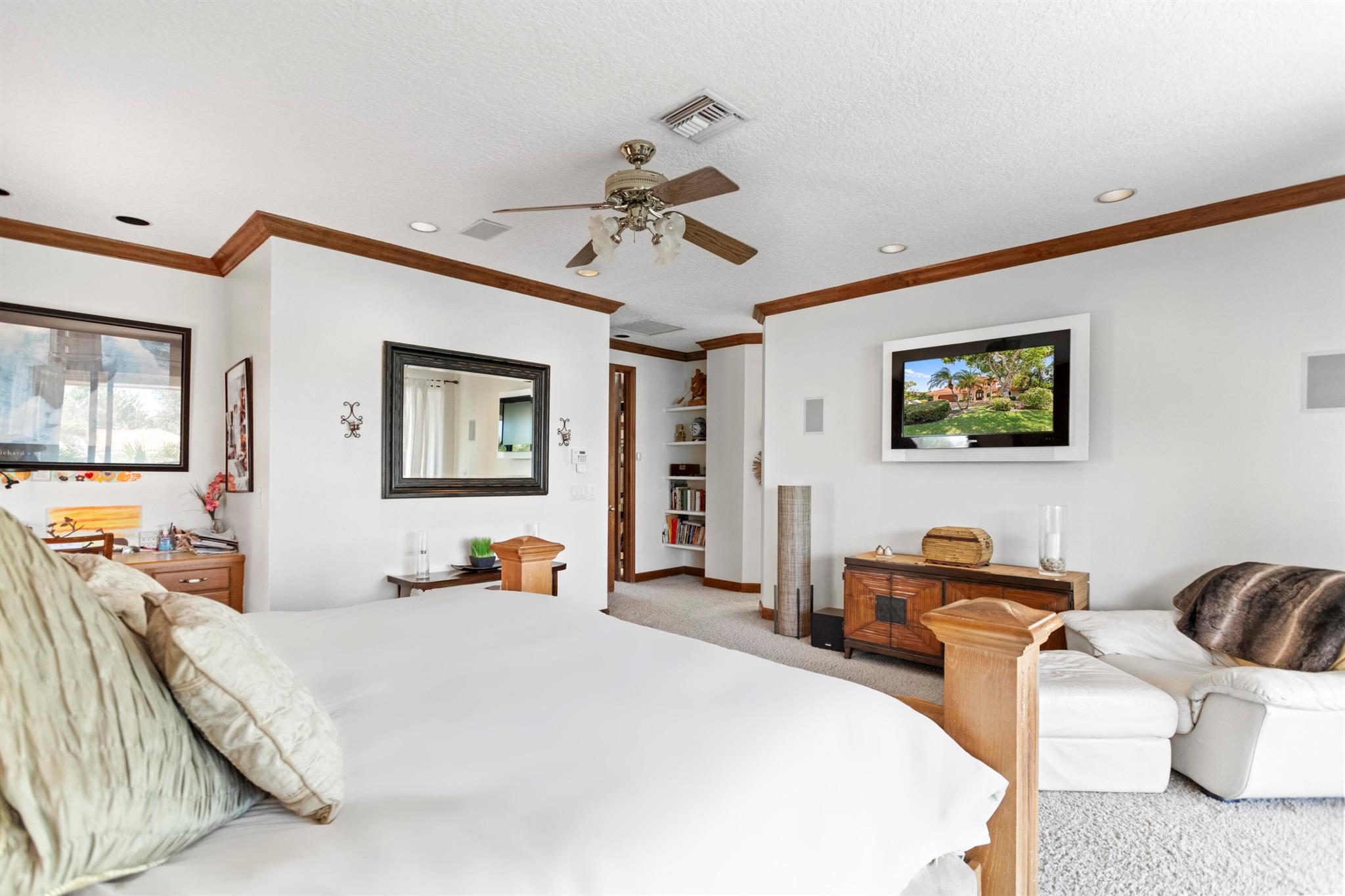 2865 NE 19th St,Pompano Beach, FL 33062