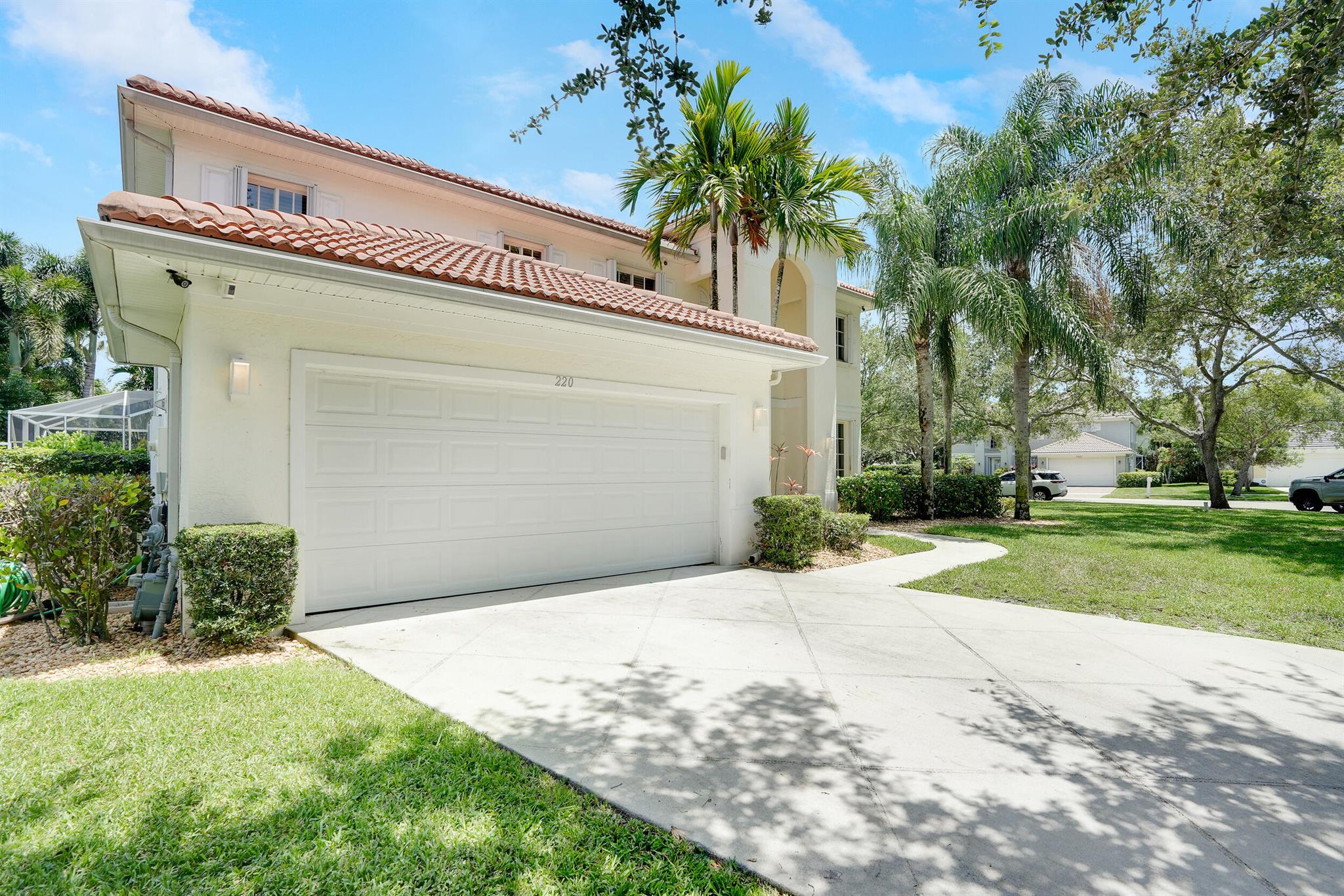 220 Blackbird Ln Jupiter, FL 33458