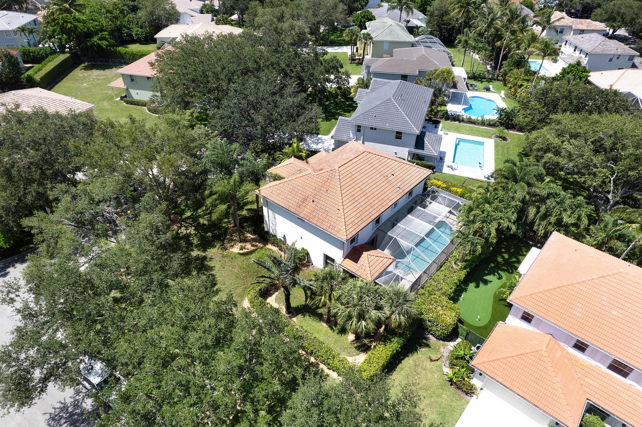 220 Blackbird Ln Jupiter, FL 33458