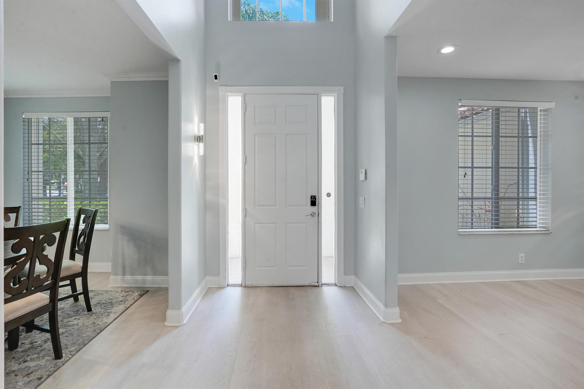 220 Blackbird Ln Jupiter, FL 33458