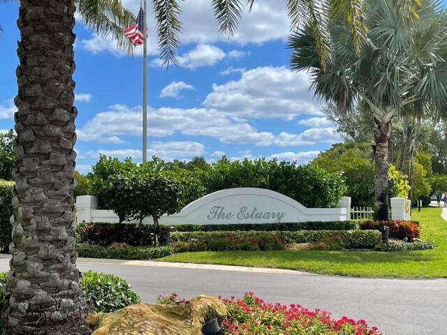 3008 Fairway Dr Jupiter, FL 33477